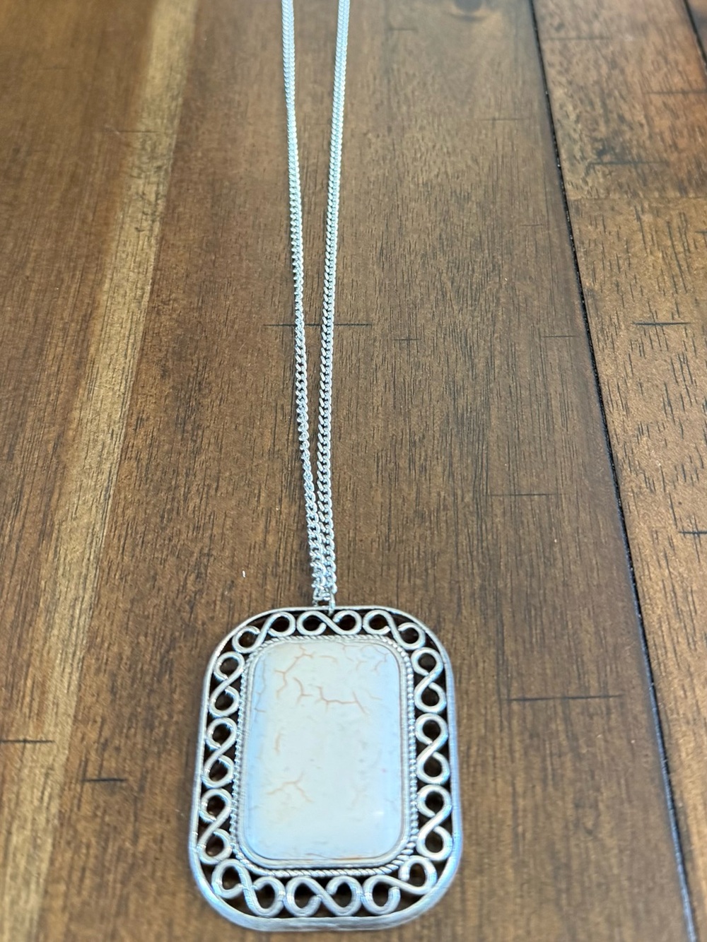 paparazzi Silver-Tone Pendant Necklace with Cream Marbled Stone